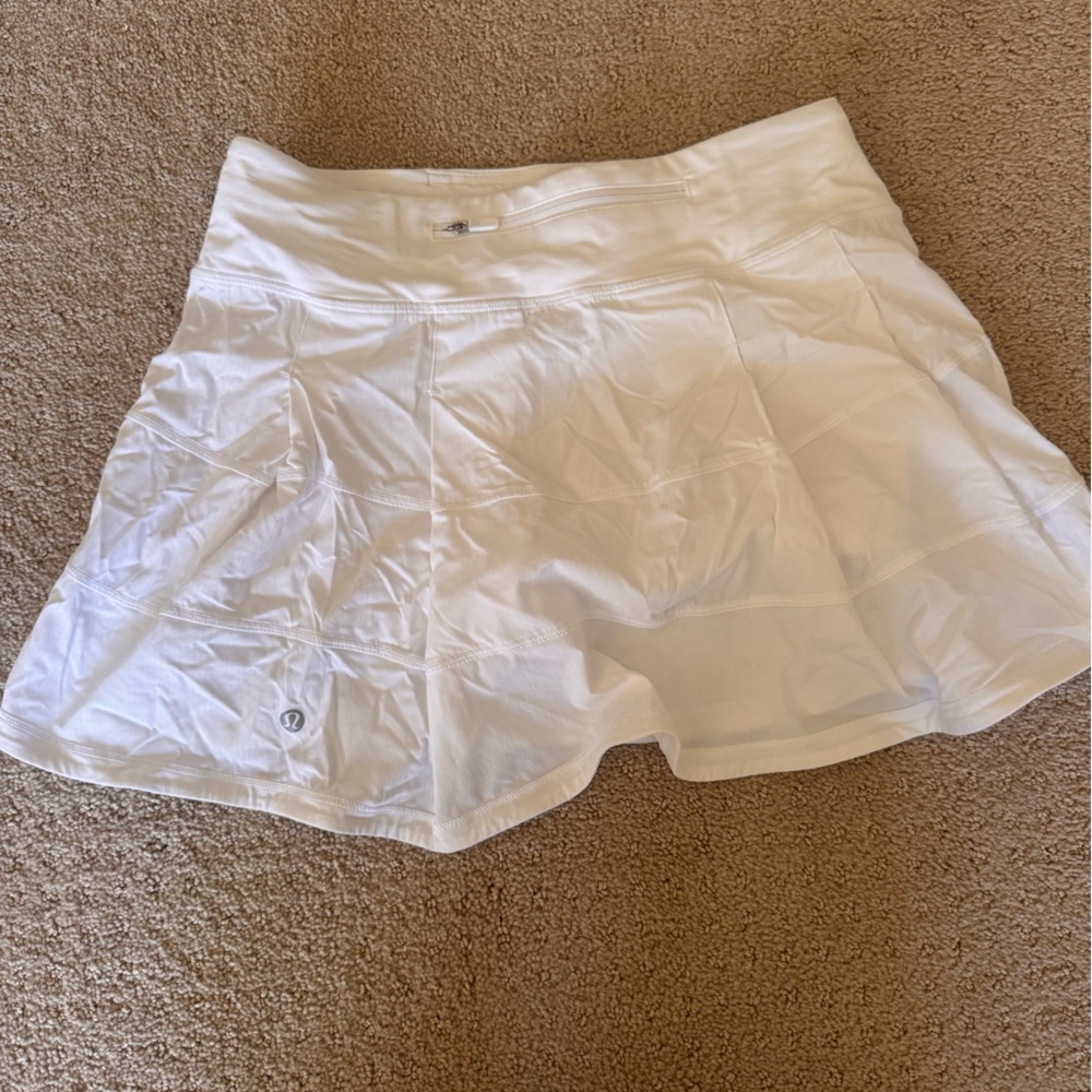 lululemon athletica White Athletic Skort size 4 - Picture 2 of 3